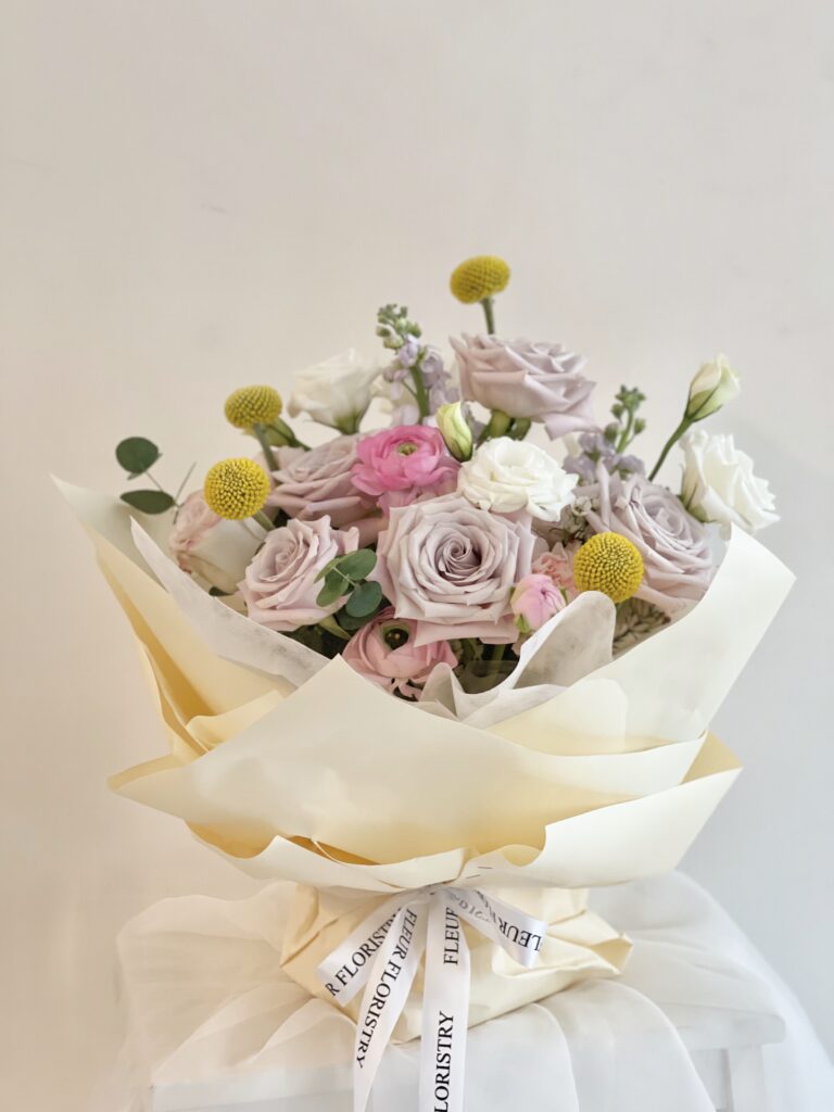 FF Signature Bouquet - Whispers of You